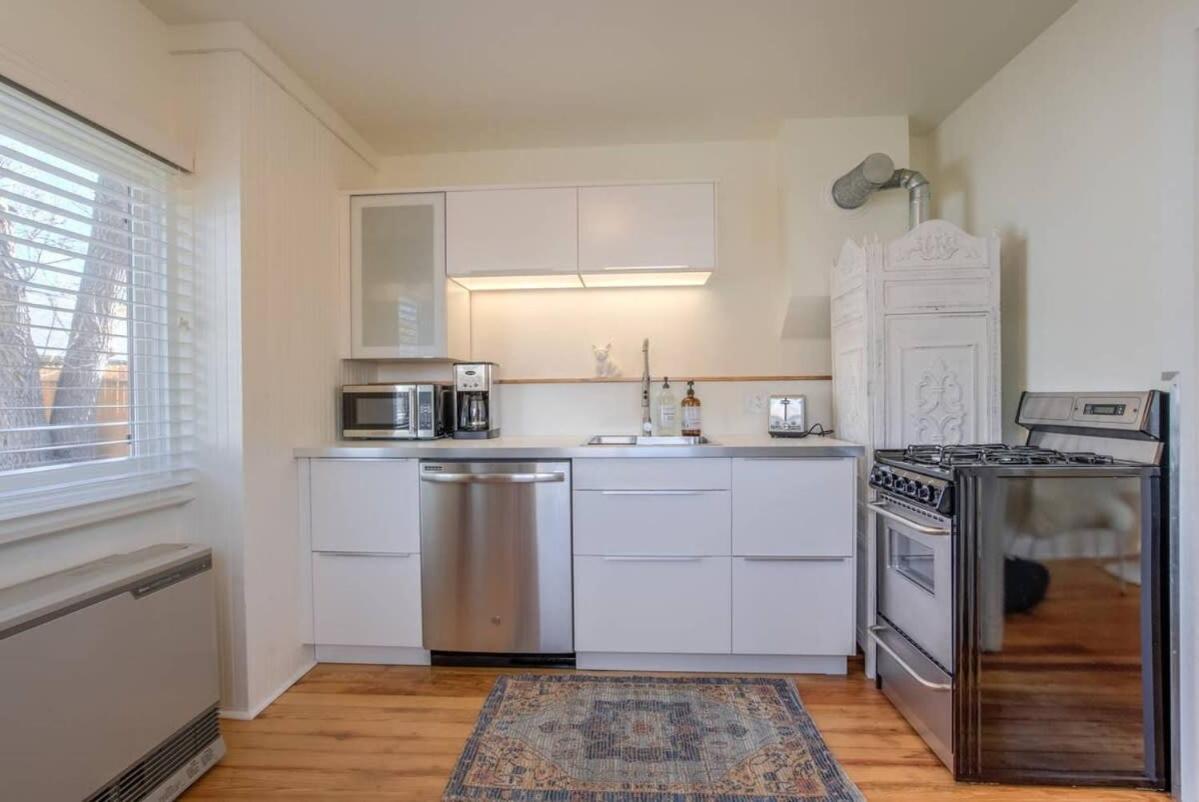 Vintage Tiny House Cute 1Bdrm Big Appeal Villa Colorado Springs Luaran gambar