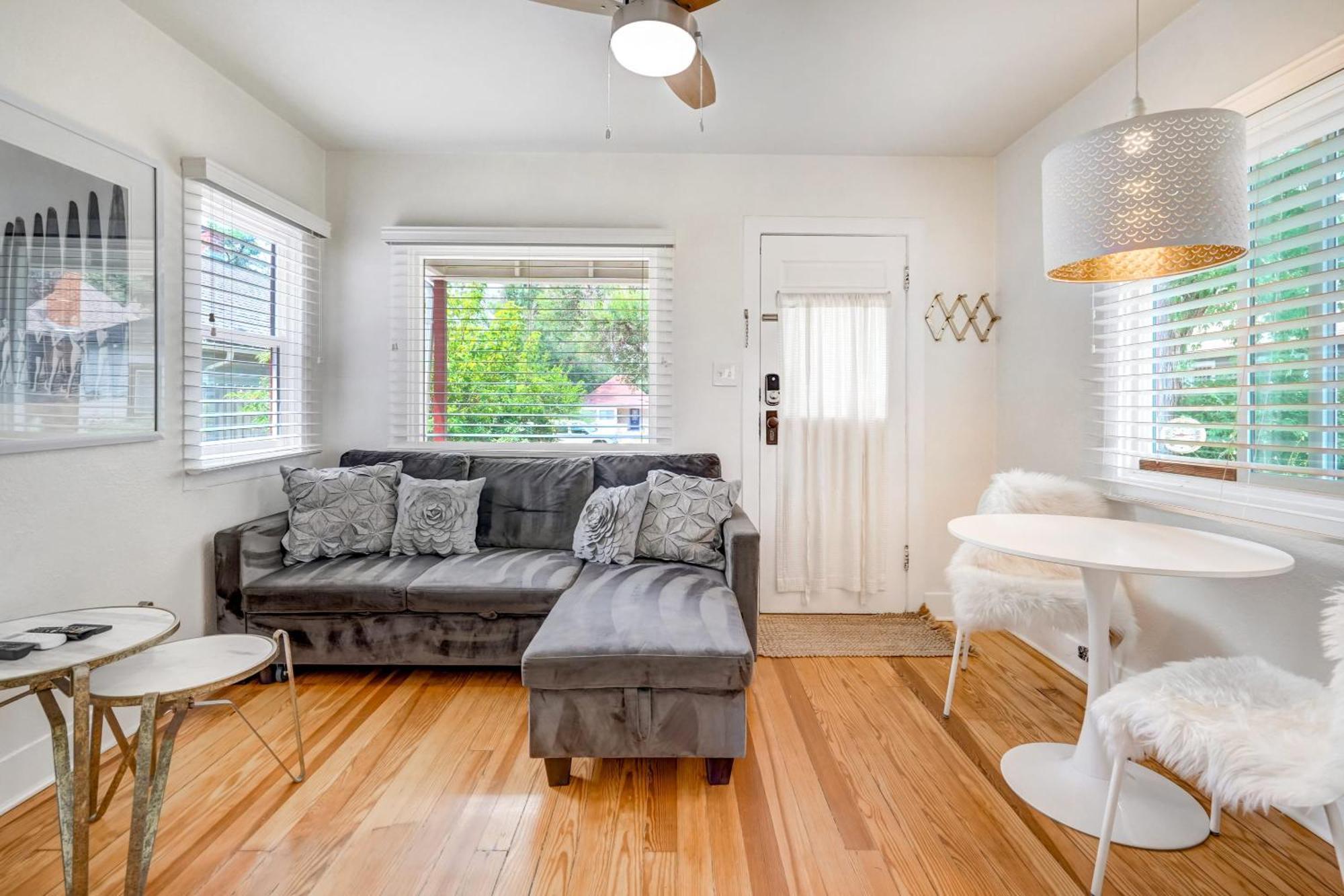Vintage Tiny House Cute 1Bdrm Big Appeal Villa Colorado Springs Luaran gambar